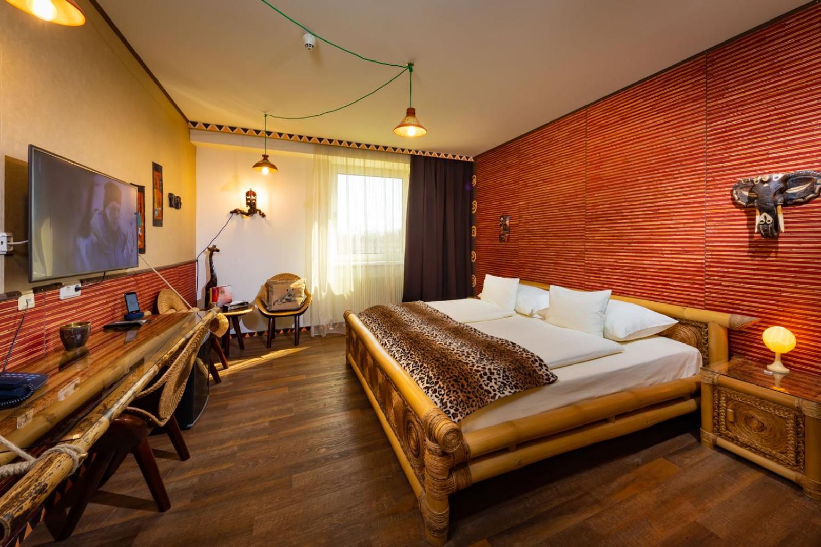 Hotel Freizeittempel Wiener Neustadt Ngoại thất bức ảnh