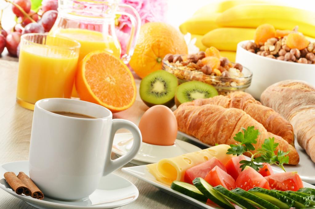 Hotel Freizeittempel Wiener Neustadt Ngoại thất bức ảnh