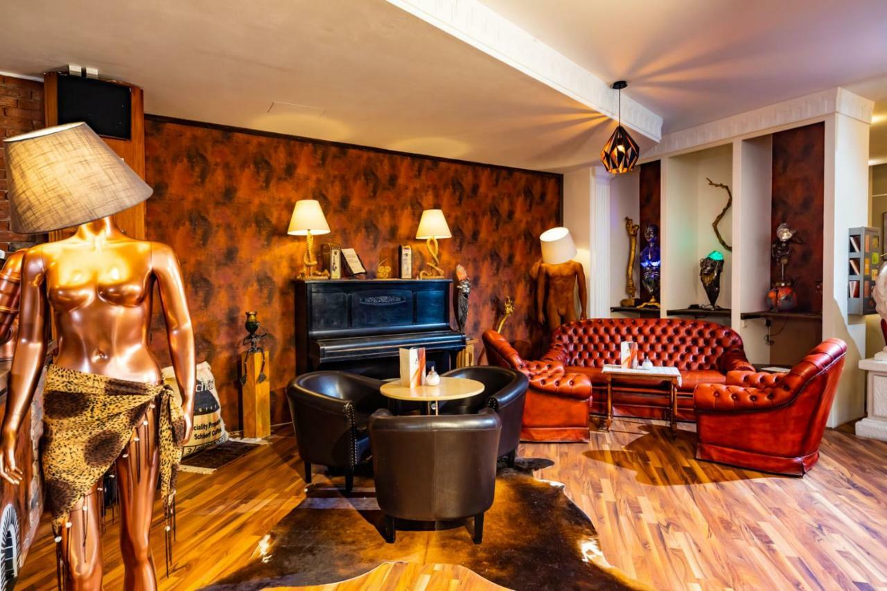 Hotel Freizeittempel Wiener Neustadt Ngoại thất bức ảnh